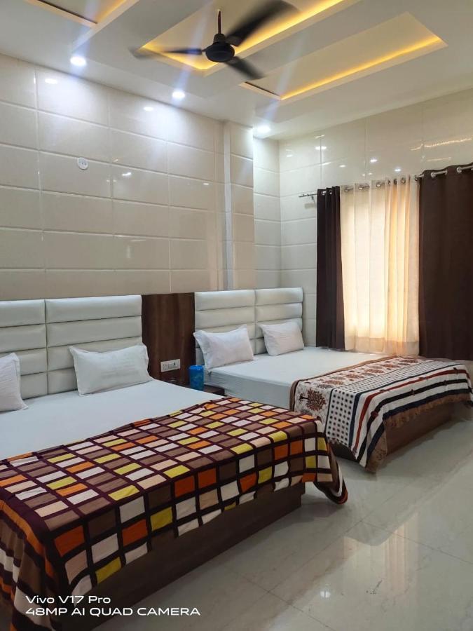Jasneet Homestay อัมริตสา ภายนอก รูปภาพ