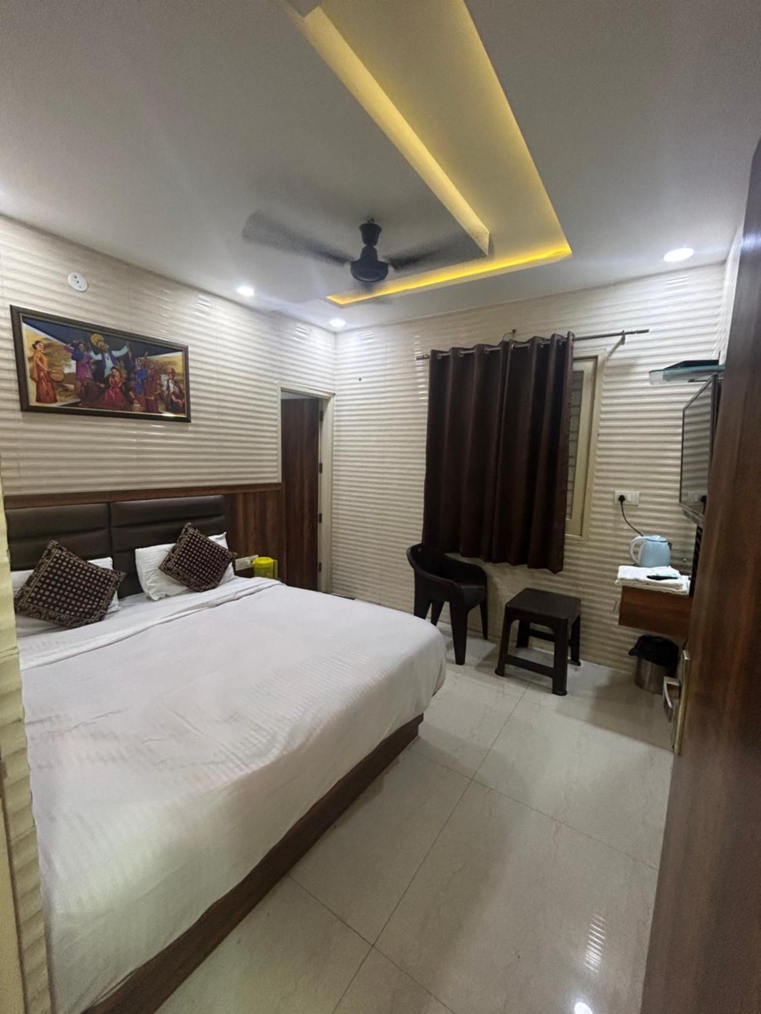 Jasneet Homestay อัมริตสา ภายนอก รูปภาพ